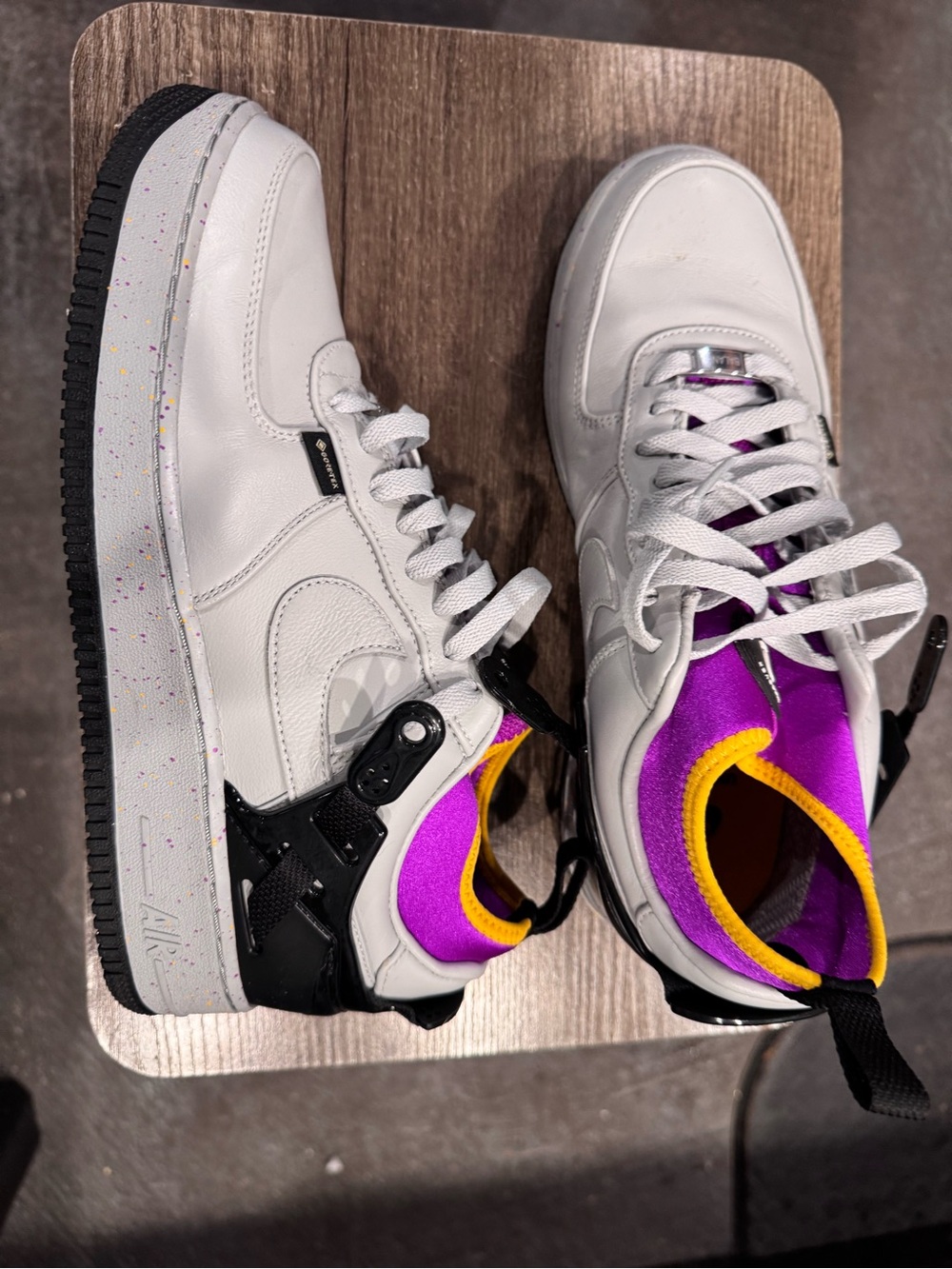 Nike Air Force 1
